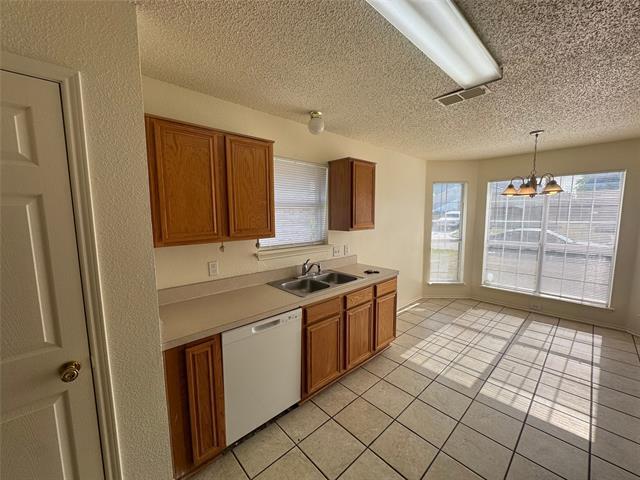 Building Photo - 8045 Cannonwood Dr