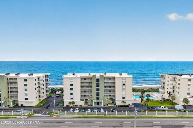 Building Photo - 403 Jimmy Buffett Mem Hwy