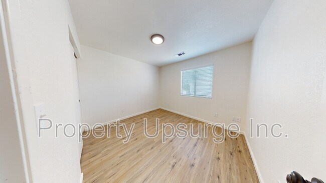 Building Photo - 488 Wiltsey Rd