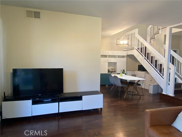 Building Photo - 2408 N North Creek Ln