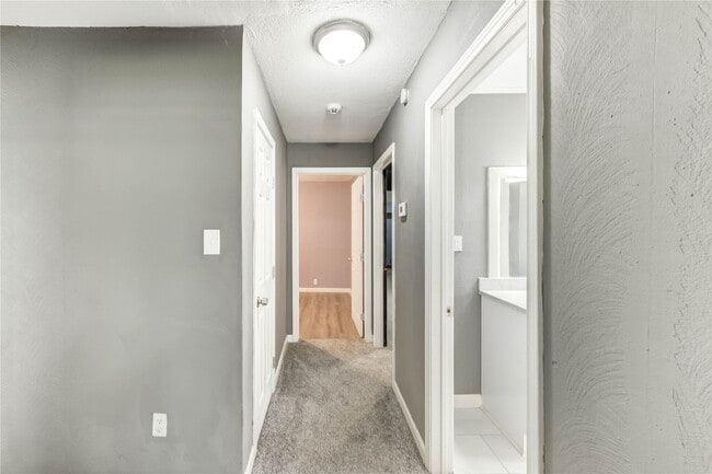 Building Photo - 224 Maddox St