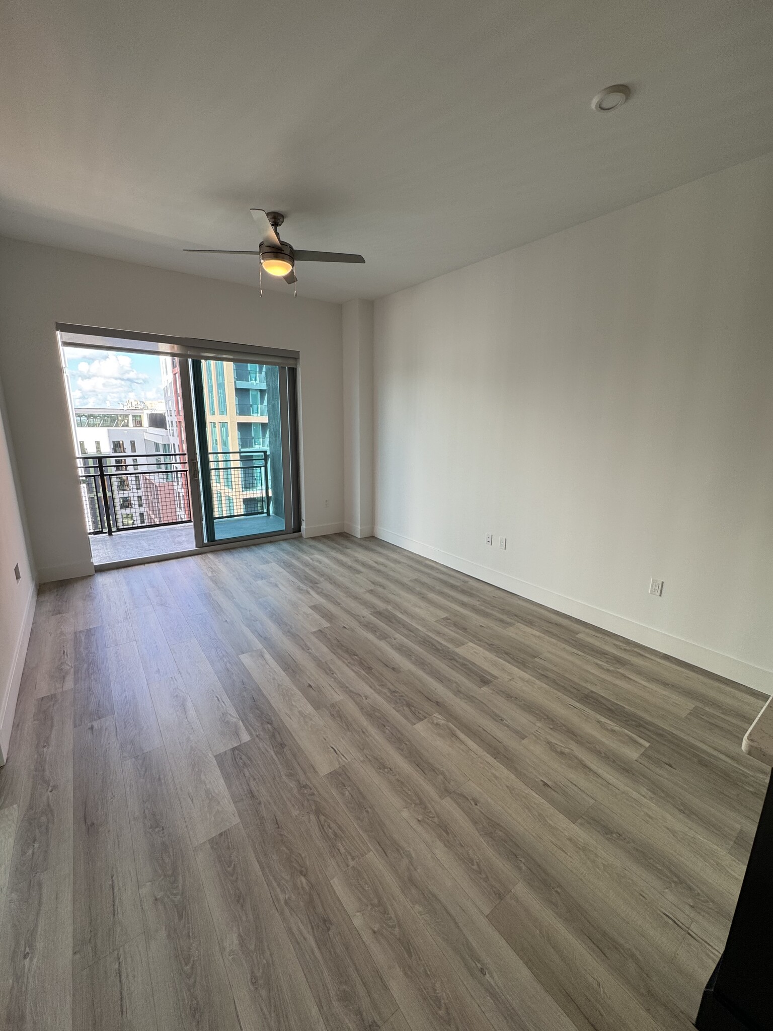 Living Room with Balcony - 89 NW 30th St
