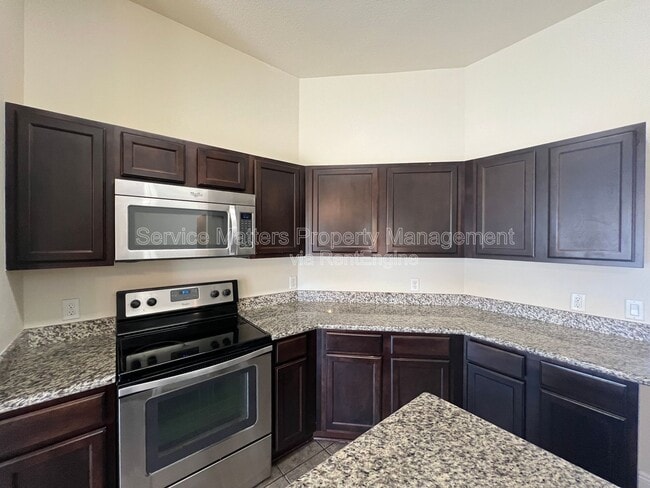 Building Photo - 7037 Season Dr