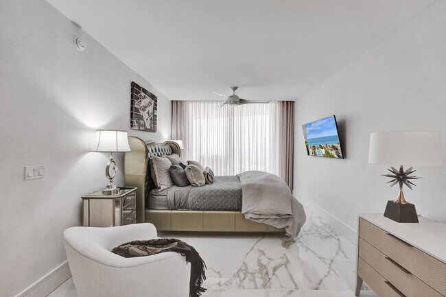 Building Photo - 525 N Fort Lauderdale Beach Blvd