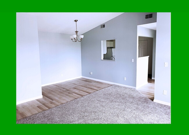 Building Photo - Apartments on Ivy Pointe Blvd