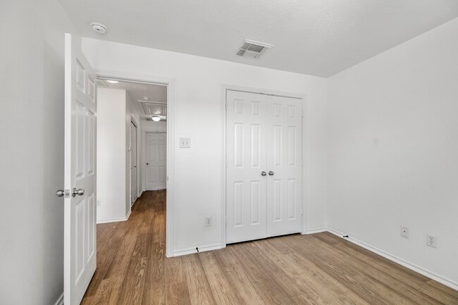 Building Photo - 2911 Hackamore Hollow Ln