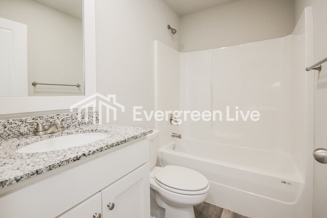 Building Photo - 341 N Mojave St