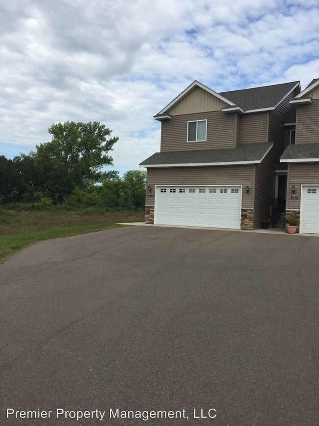 Primary Photo - 2125 Liberty Glen Loop