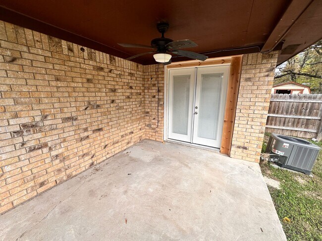 Building Photo - 2404 PR