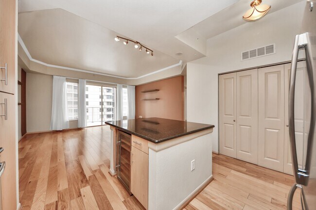 Building Photo - 3505 Sage Rd