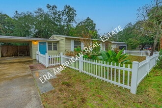 Building Photo - 9 Okahatchee Cir SE