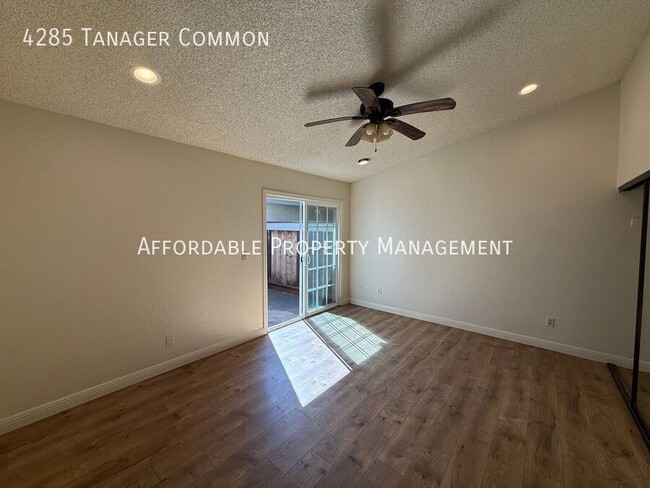 Building Photo - 4285 Tanager Common
