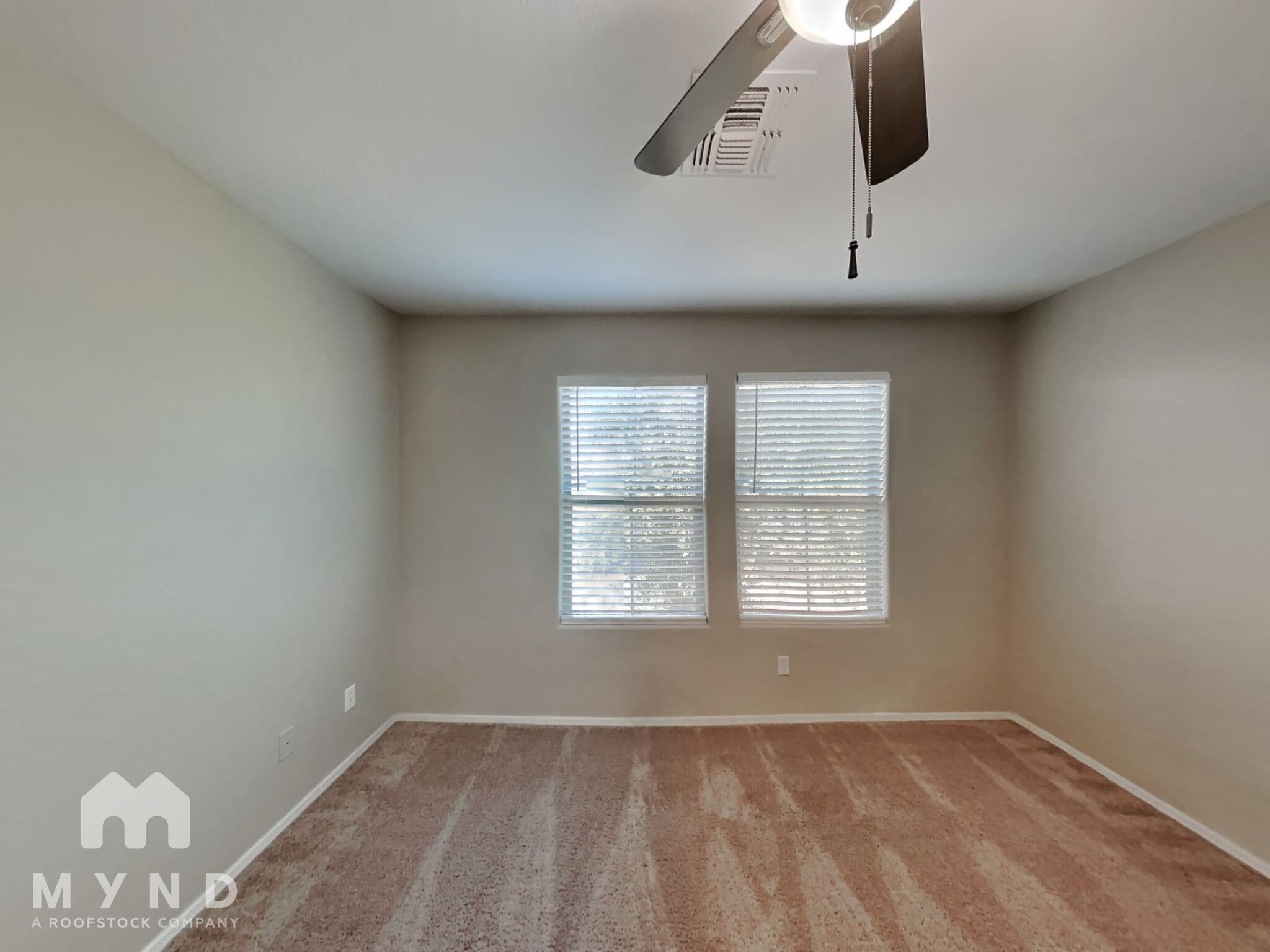 Building Photo - 451 S Hawes Rd