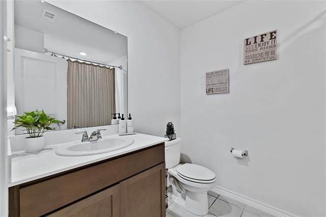 Building Photo - 717 Rawhide Way