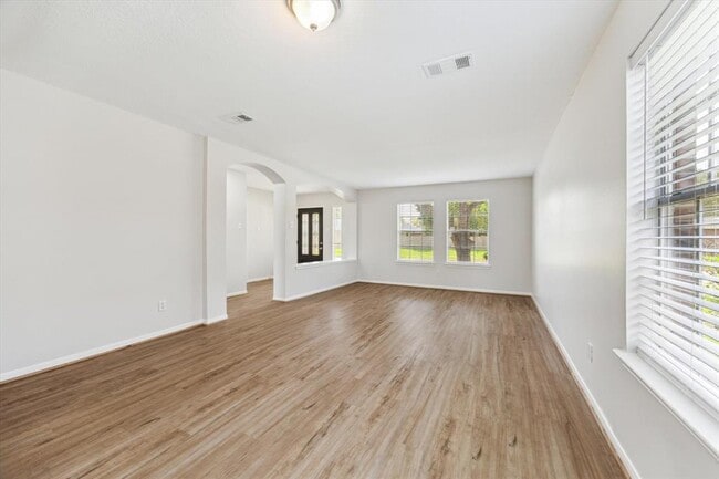 Building Photo - 1518 Hunter Green Ln