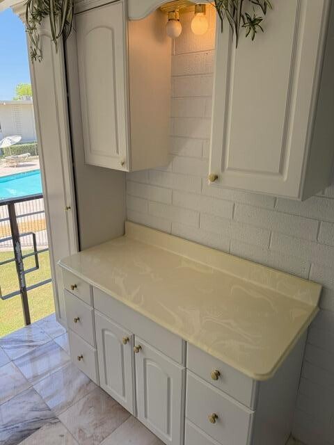 Building Photo - 6125 E Indian School Rd