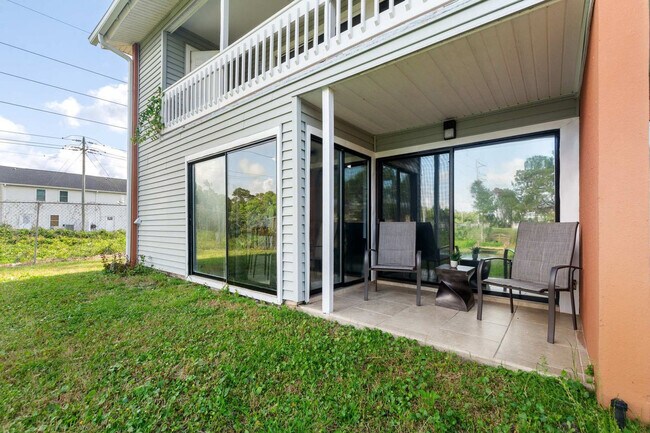 Building Photo - 4000 Gulf Terrace Dr