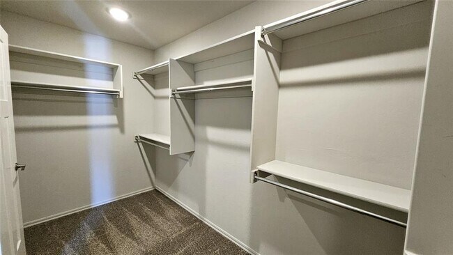 Building Photo - 8801 SW 45th St