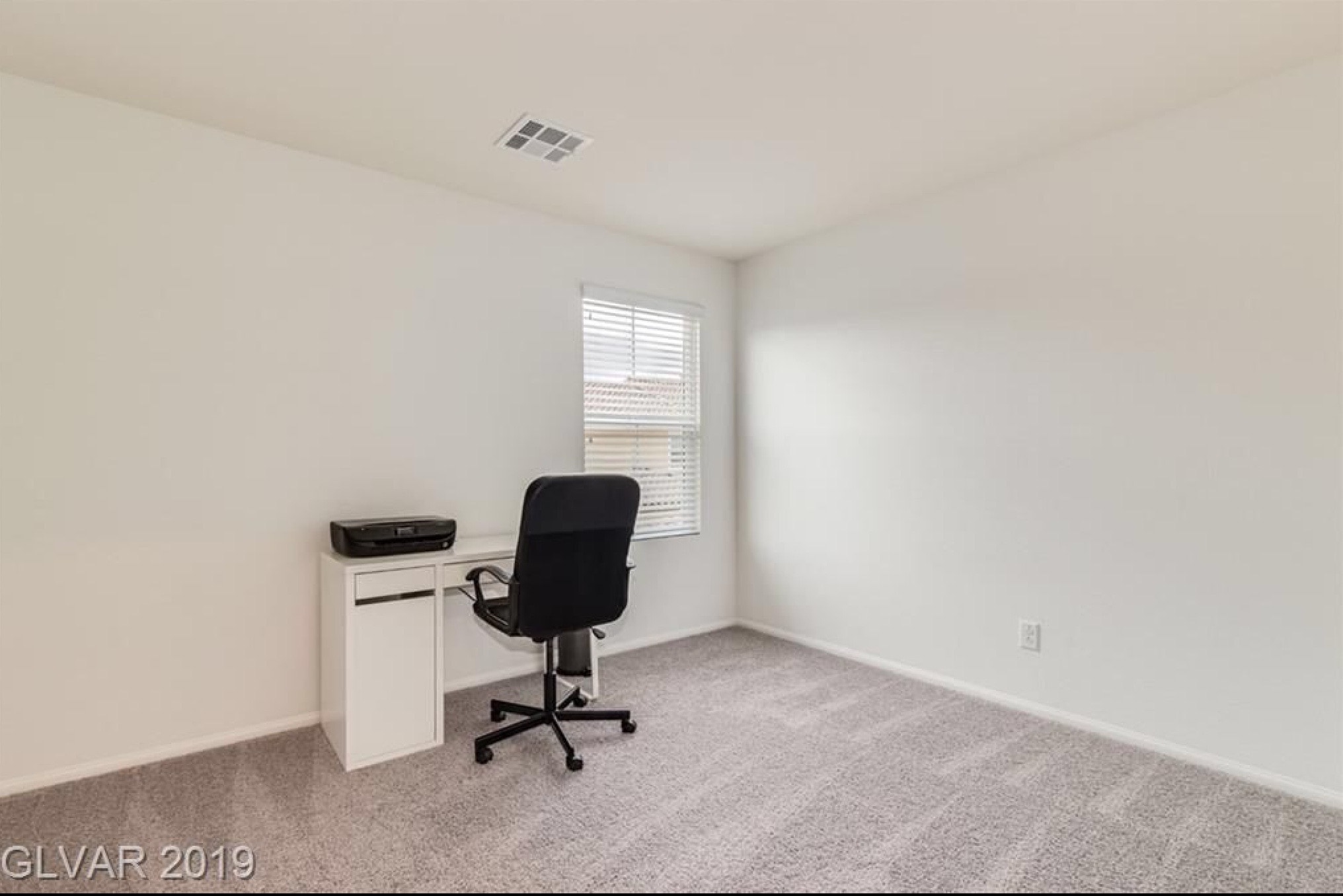 Building Photo - 2883 Cabrillo Terrace St