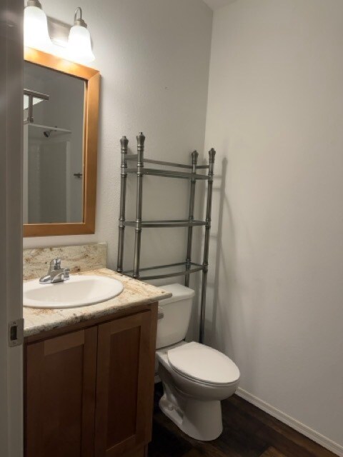 Building Photo - 13345 Pasquale Rd