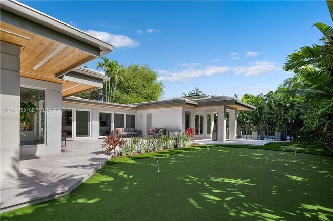 Building Photo - 4144 Pinta Ct