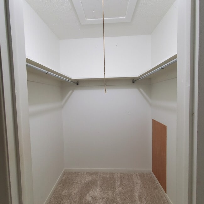 Walk in closet - 6775 Armand Pl N
