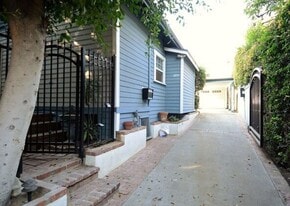 Building Photo - 8957 Cynthia St