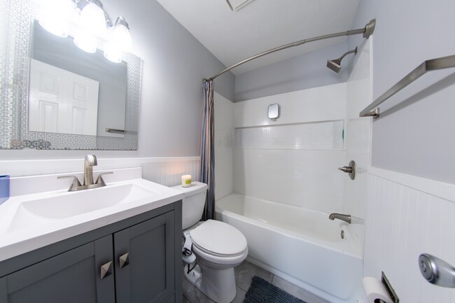 Building Photo - Barnards Landing Road | 3 bedrooms, 2 baths