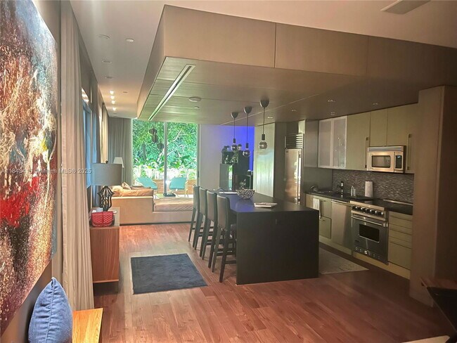 Building Photo - 1700 Meridian Ave