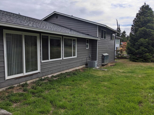 Building Photo - 163 Hurricane Ridge Dr
