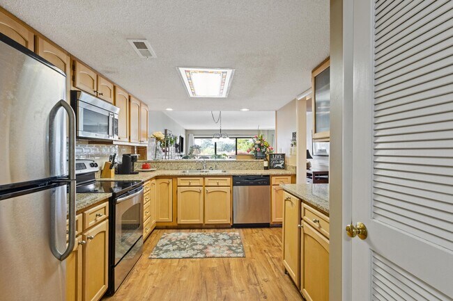 Building Photo - 4440 Nassau Ct