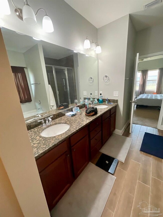 Building Photo - 4632 Dupont Cir