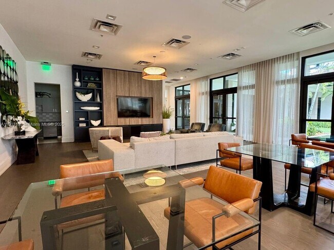 Building Photo - 8364 NW 43rd St