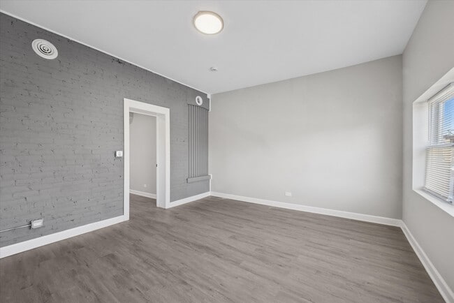 Building Photo - 8018 S Harvard Ave