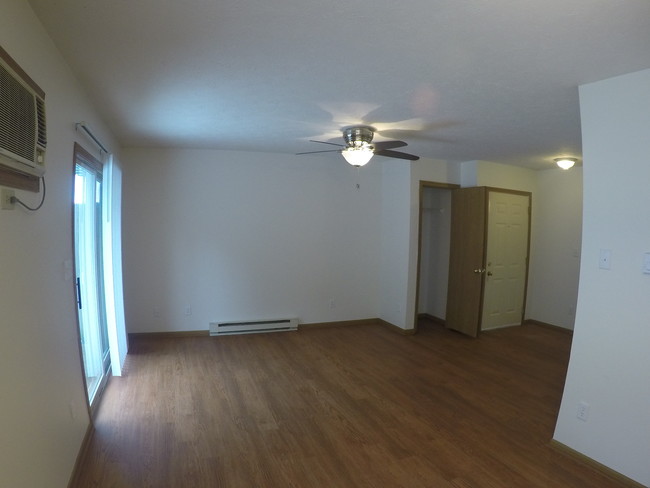 Building Photo - 2803 S. Beck Lane