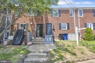 Building Photo - 46 Ancell St