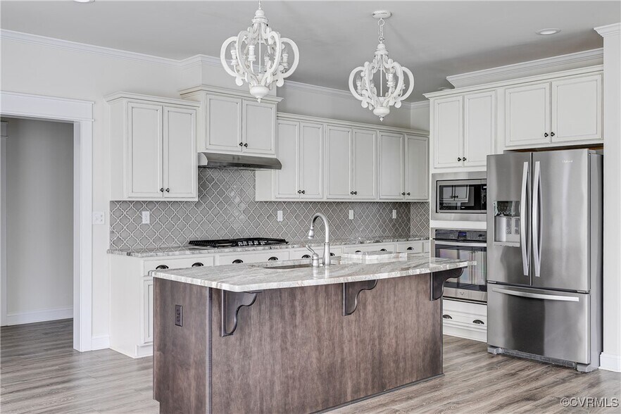 Building Photo - 1701 Anchor Landing Dr