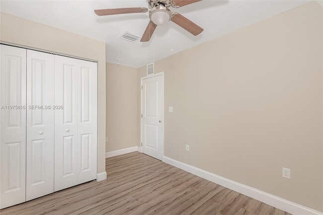 Building Photo - 813 NW 3rd Ave