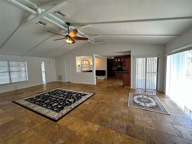 Building Photo - 364 NW 107th Terrace