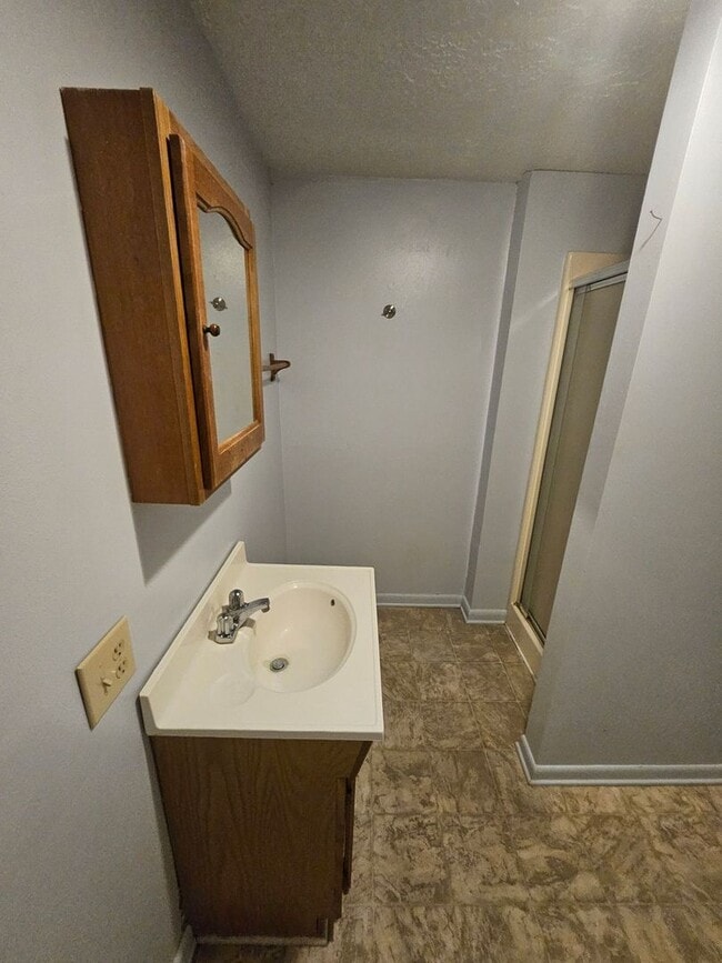 Building Photo - 110 Kimberly Dr