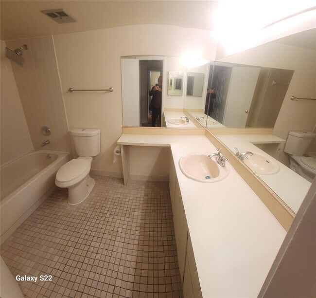 Building Photo - 7300 NW 1st St