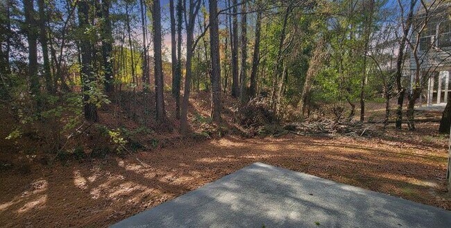 Building Photo - 4915 Lakebrooke Run