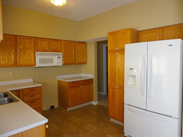 Building Photo - 13905 Brightwater Dr