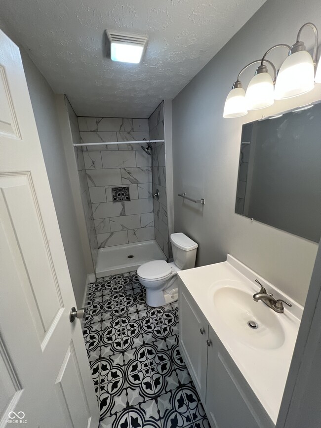 Building Photo - 3449 Boulevard Pl