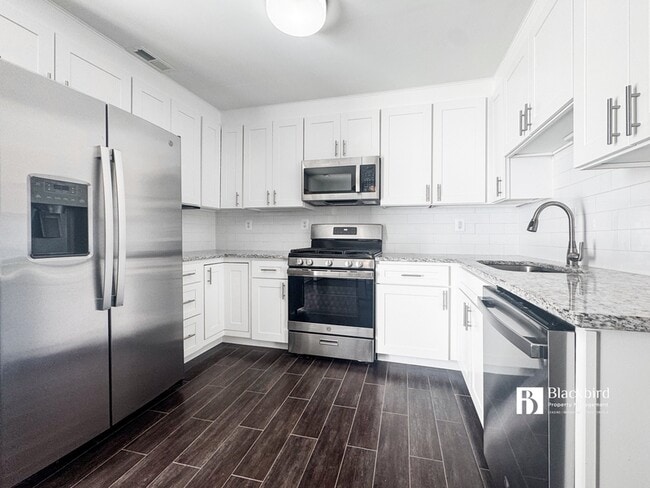 Building Photo - 2449 Sagewood Ct