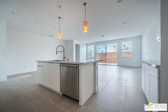 Building Photo - 2651 Lavender Ln