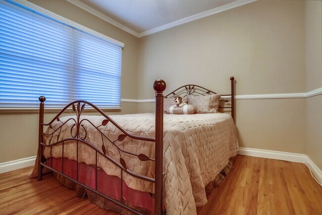 Bedroom #1 - 1340 W 3rd St