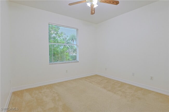 Building Photo - 10391 Carolina Willow Dr