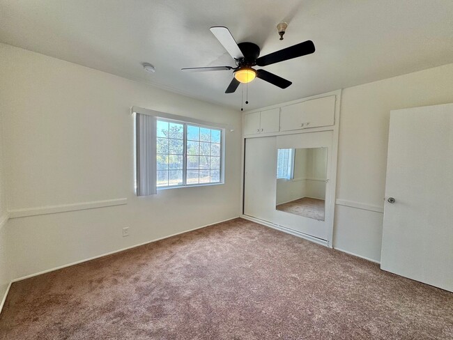 Building Photo - Spacious Pomona Home with Huge Backyard