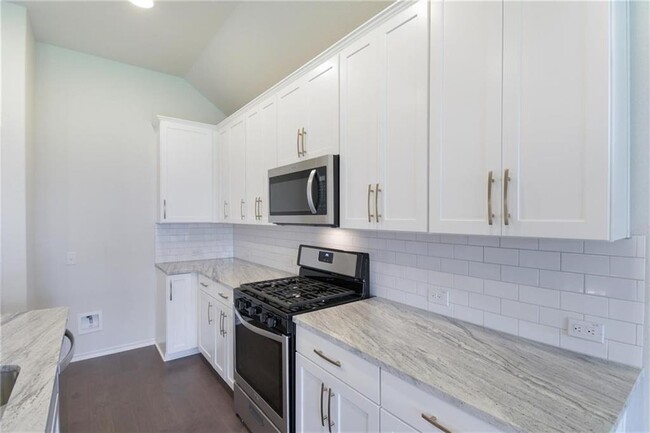 Building Photo - 309 Clear Frk Lp